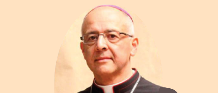 Monseñor Gabriel Ángel Villa.