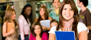 Estudiantes universitarios.