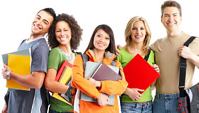 Estudiantes con cuadernos