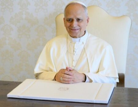 El Papa a las universidades católicas: Sean itinerarios hacia Dios