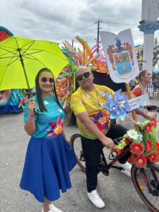 Empleados de la Católica del Norte participando de las fiestas del atardecer - Santa Rosa de Osos