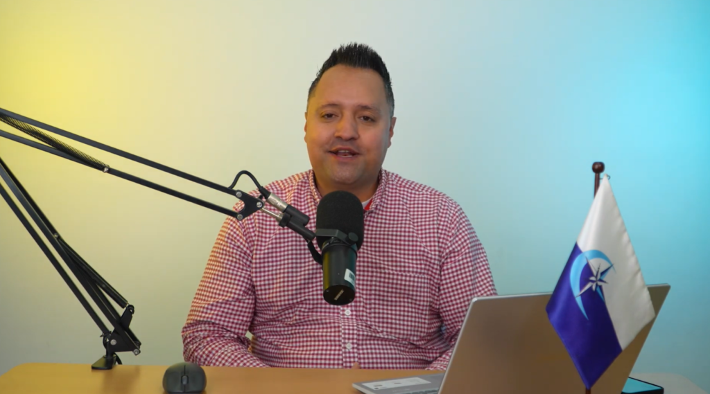 Docente de la Facultad Humanidades y Ciencias Religiosas de la UCN.