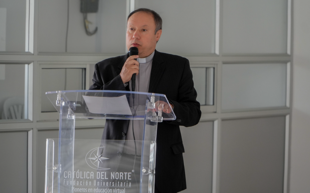 Pbro. Diego Luis Rendón Urrea - Rector General UCN
