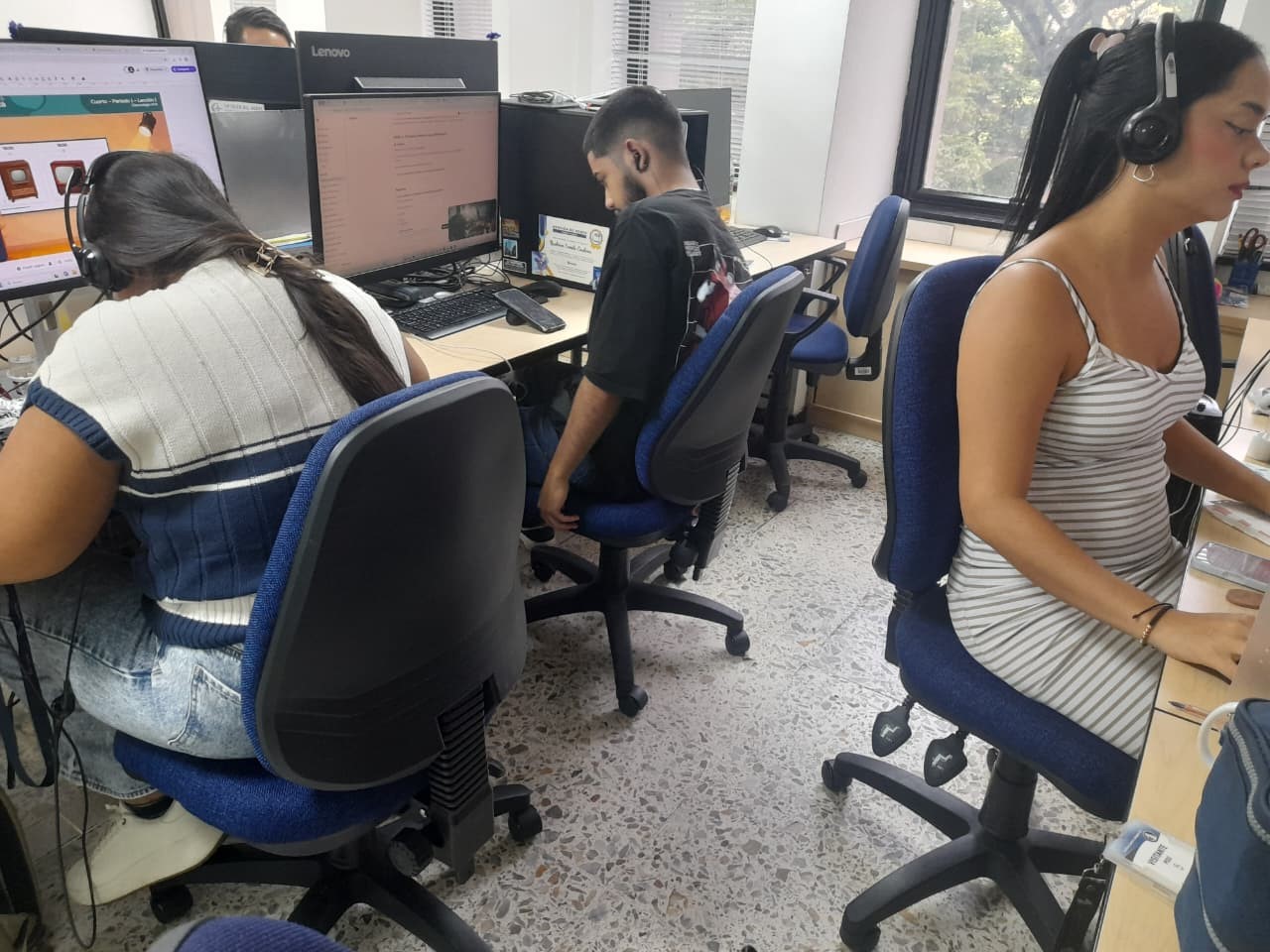 ergo2 Fundación Universitaria Católica del Norte